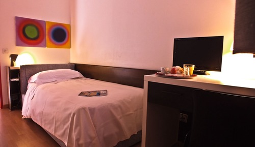 Basic Single Room
