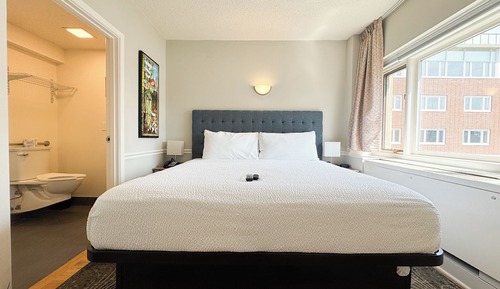 Suite, 1 Bedroom, Kitchen, Garden View (Washer/Dryer)