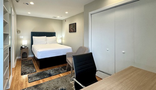 Deluxe Suite, 1 Bedroom, Kitchen (Penthouse, Washer/Dryer)