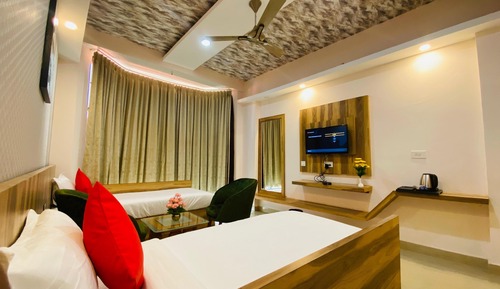 Premium Suite
