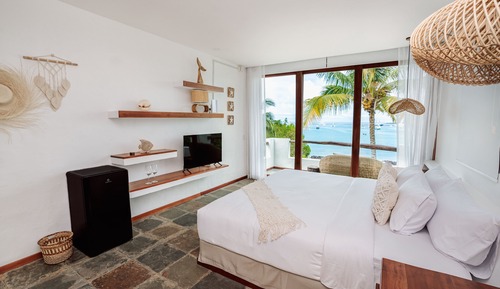 Luxury Villa, Multiple Bedrooms, Private Pool, Bay View