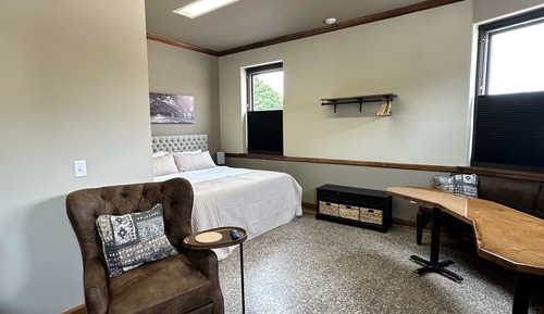 Eastwood Suite