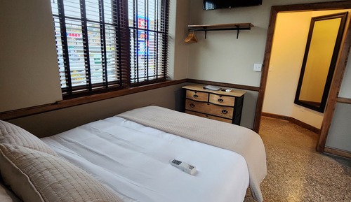 Lombardi Suite