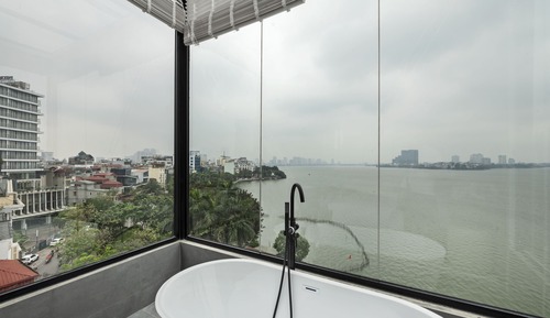 Junior Studio Suite, Lake View