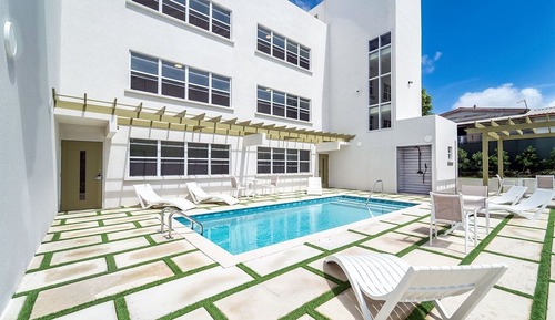 Condo, 2 Bedrooms