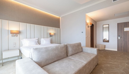 Deluxe Room, Balcony
