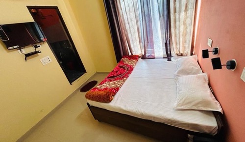 Economy Single Room