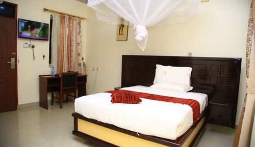Deluxe Double Room Single Use