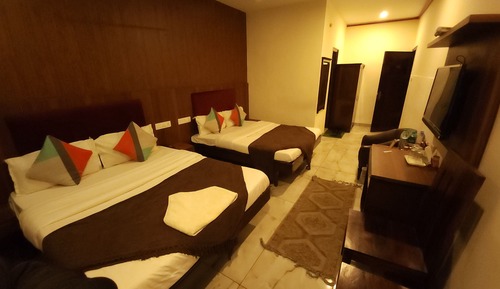 Grand Quadruple Room