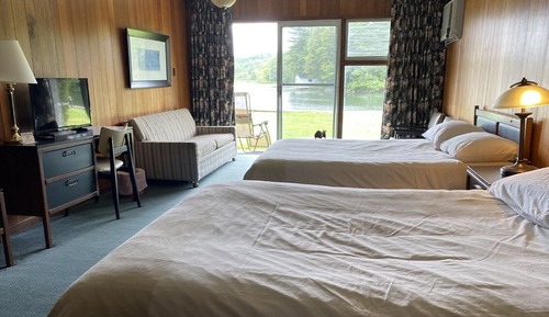 Inn on the Lake Rooms