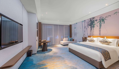 Superior Room, 1 King Bed, Non Smoking