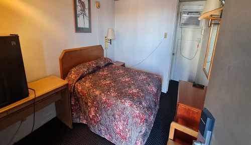 Room, 1 Queen Bed, Smoking