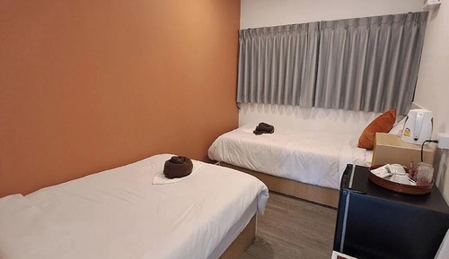 Standard Studio, 2 Twin Beds, Garden View