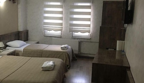 Classic Twin Room