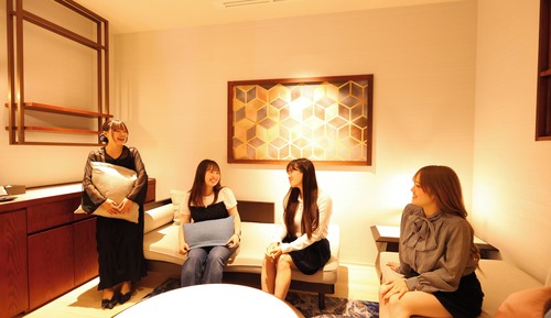 Junior Suite Type-B with Lounge Access, Non Smoking