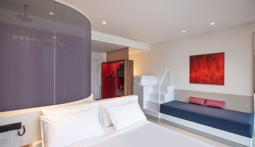Wink Luxe