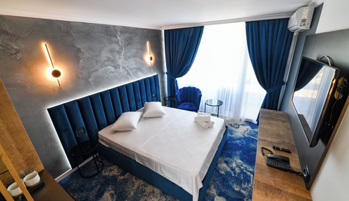 Apartment, 2 Bedrooms, City View