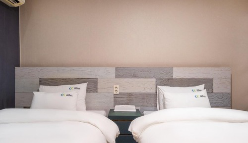 Room, 2 Twin Beds