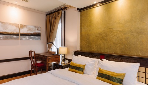 Deluxe Balcony Room