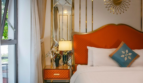 Superior Room, City View