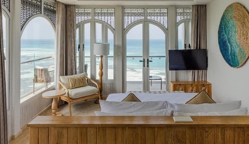 Grand Infinty Seaview