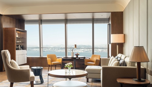 Suite (Ambassador, Two Twin)