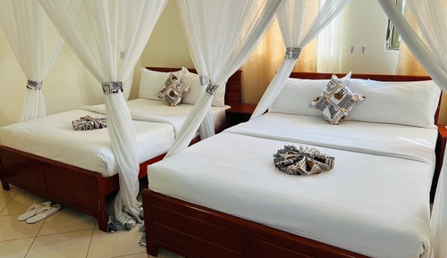 Standard Single Room, 1 Twin Bed, Balcony, Lake View