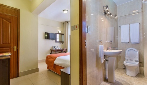 Family Double Room, 2 Queen Beds, Balcony, Pool View