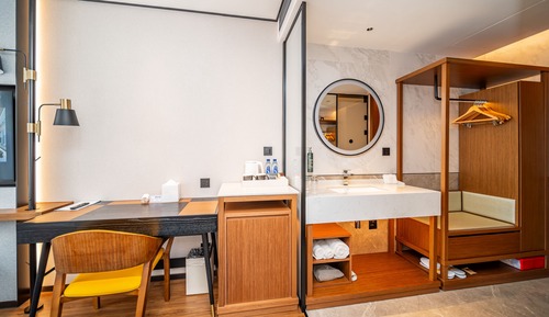 Room, 1 King Bed, Accessible