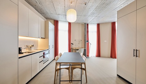 Premium Apartment