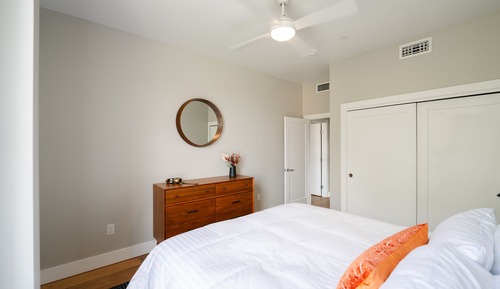 Century Eight 2Br/2 bath w/ Balcony