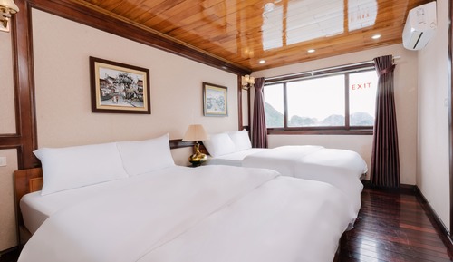 Family Cabin, 2 Queen Beds