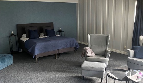 Family Suite, Multiple Beds, Patio, Partial Sea View
