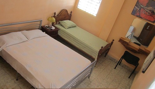 Comfort Triple Room