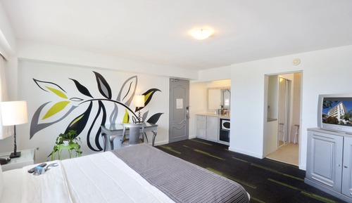 Standard Room, 1 King Bed