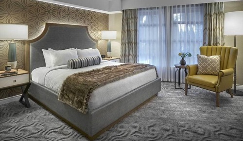 Deluxe Room, 1 King Bed, Balcony