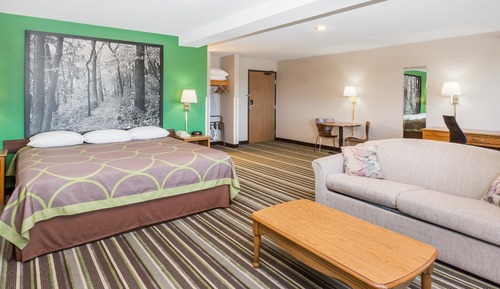 Studio Suite, 1 King Bed, Non Smoking