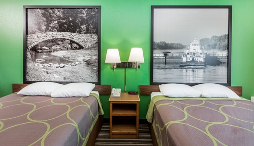 Room, 2 Queen Beds, Non Smoking (Non-Smoking)