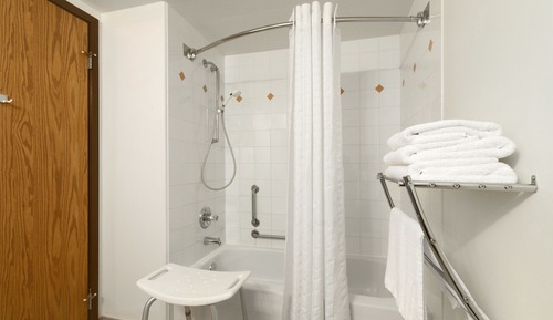 Room, 1 Queen Bed, Accessible, Non Smoking (Mobility Accessible)