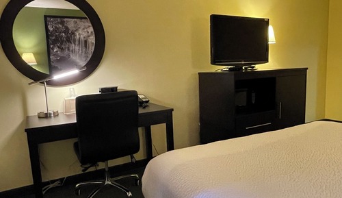 Room, 1 Queen Bed, Non Smoking