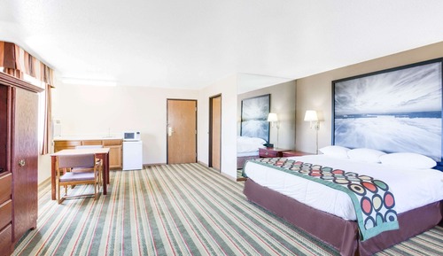 Deluxe Room, 1 King Bed, Non Smoking