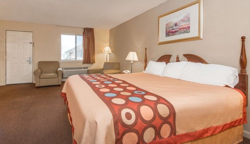 Standard Room, 1 King Bed