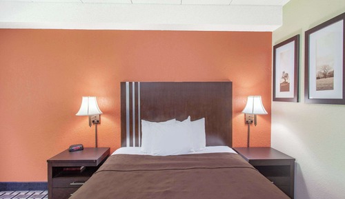 Room, 1 King Bed, Non Smoking
