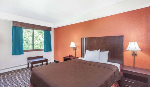 Room, 1 Queen Bed, Non Smoking