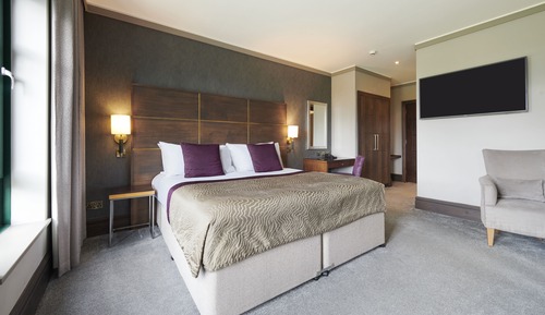 Classic Double Room with Balcony