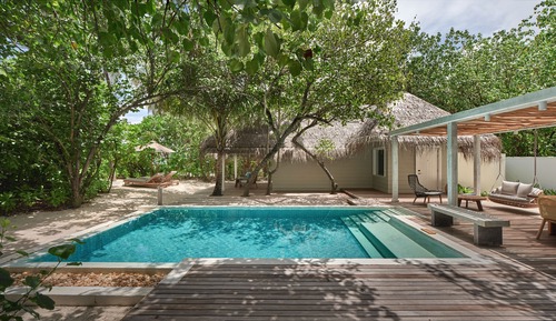Three Bedroom Beach Villa Suite with Pool