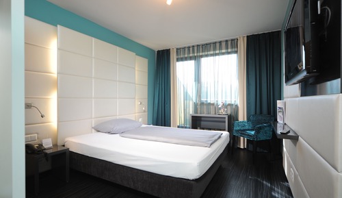 Superior Room, 1 Double Bed, Balcony or air-conditioning