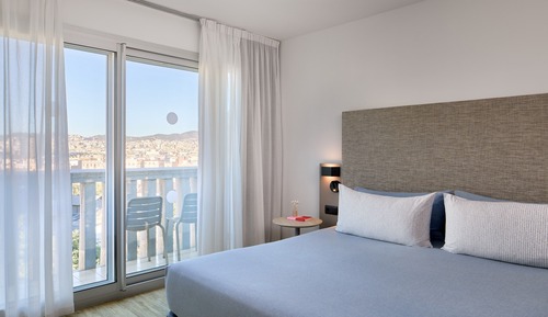 Room, Balcony (The Townhouse 2+1)