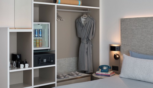 Room (The Townhouse 2+1)