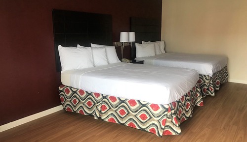 Deluxe Room, 2 Queen Beds, Non Smoking
